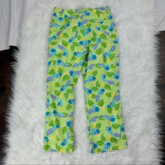 Lilly Pulitzer Too Jays Toucan Print Crop Capris - Picture 4 of 5